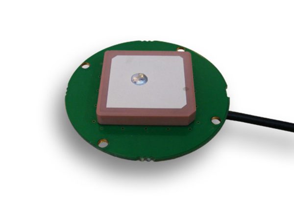 3967D – Embedded GPS Antenna