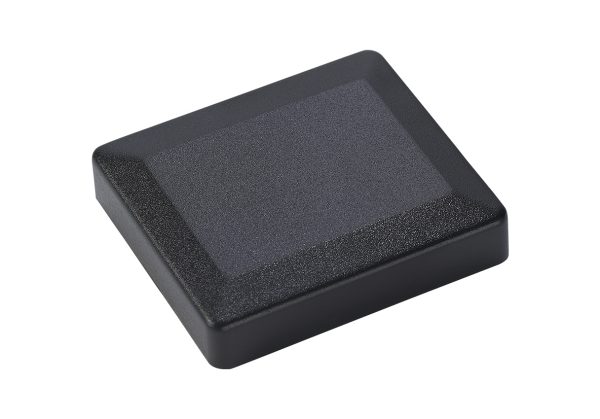 GNSS26GMMSMA – Shielded Glass-Mounted Antenna with High-Rejection GNSS Technology